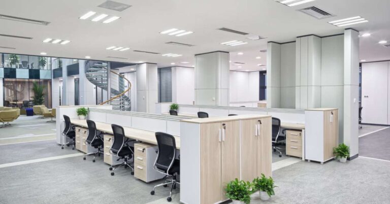 Office Design: Ergonomic Problems and Solutions