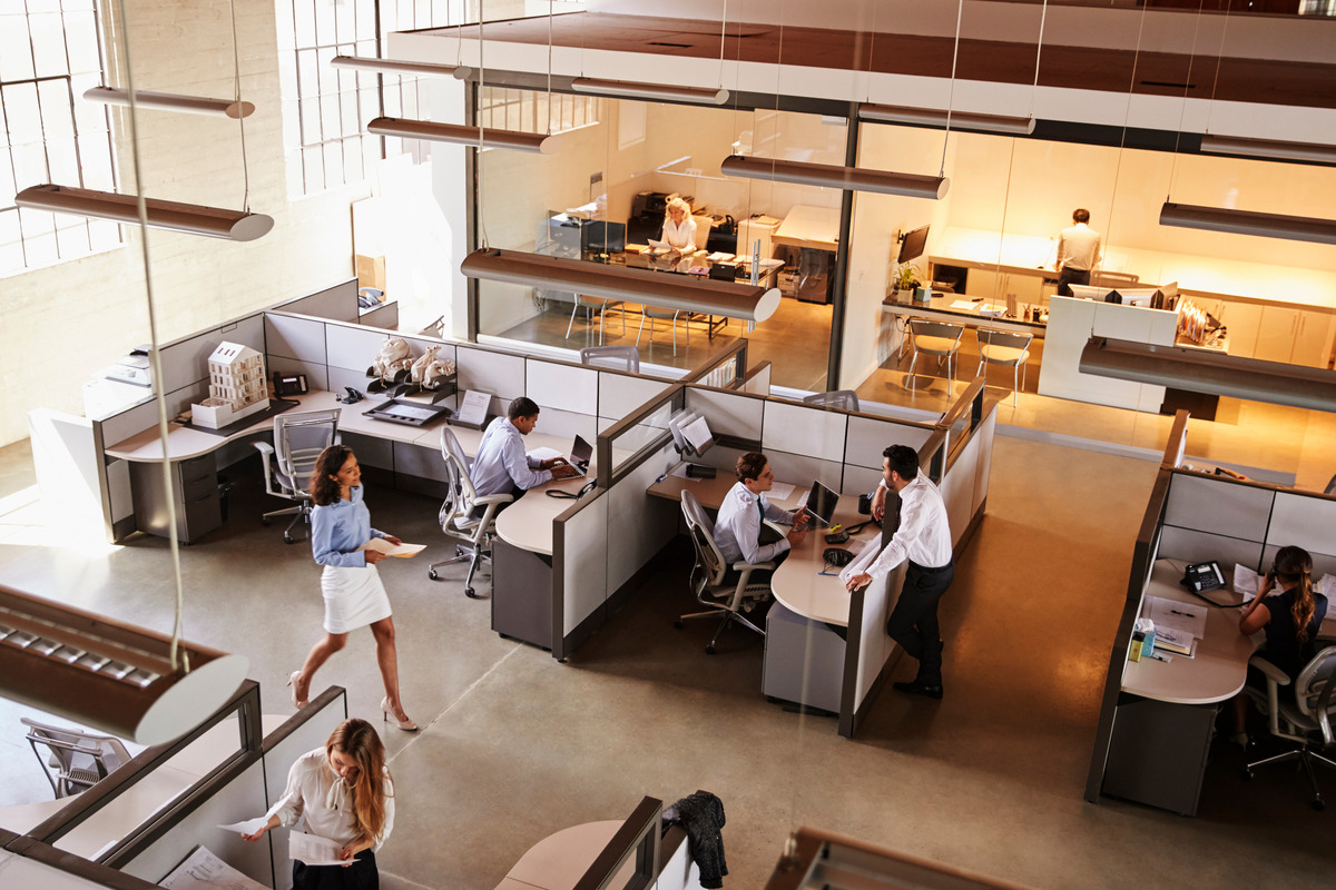 Office people computers blogbanner1 1 – Central Oregon Office Interiors, Bend OR